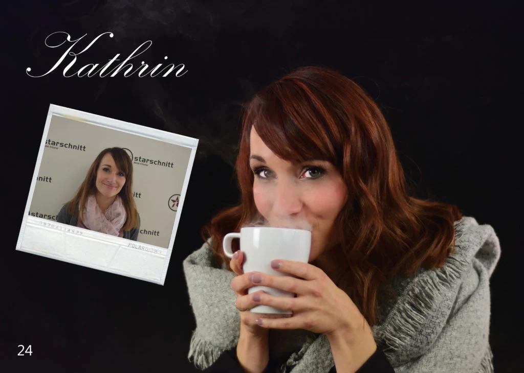 Originalseite der Kollektion 2017/18: Kathrin mit kupferfarbenem Haar und einem kleinen Vorherfoto